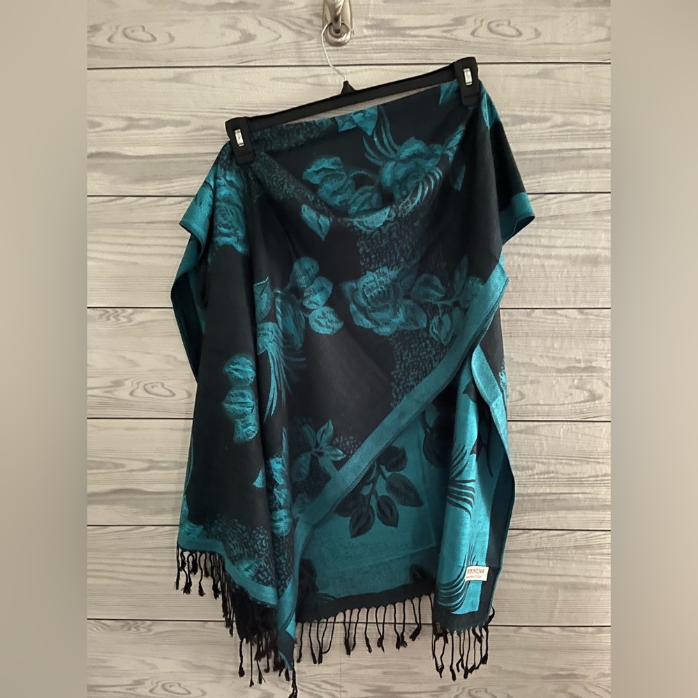 Pretty Pashmina Floral Bright Blue Shawl